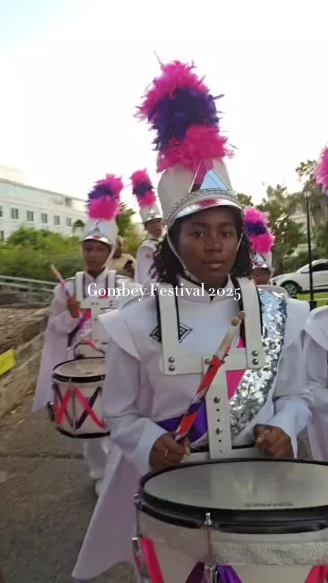 Celebrating our culture of Gombeys by performing in our traditional element was so enjoyable. Thank you Dept. of Culture for including us in this prestigious event!!🥳💃🏾
#fyp #majorettes #drummers #bermuda #pompoms #keepingthetraditionalive #culture #tradition