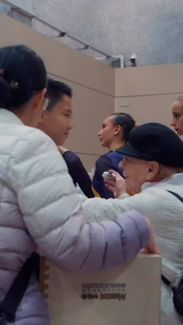 Bless. Proof age has no limits. Coaching at 95. ā¤ļøš¼š #rollerskating #worldskate #coach #lifegoals #skater #skatelife #quadskates #dream #teacher #skaters #worlds2025