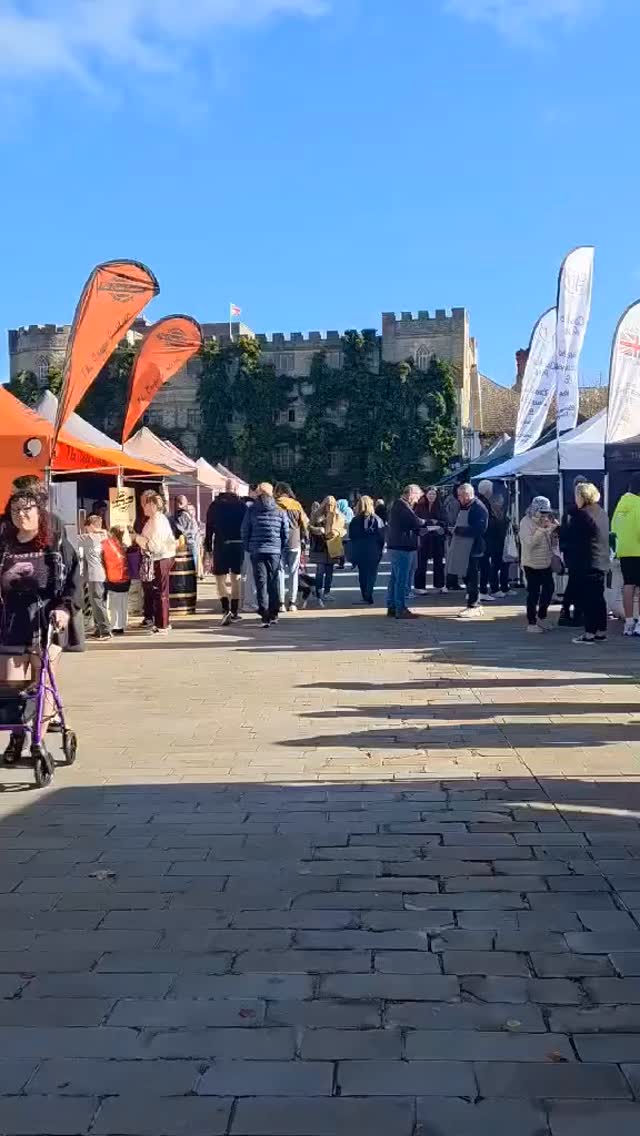Such an amazing vibe at the @tauntonmarket and @gocreatetaunton Market TODAY.
We are all here until at least 3pm! 🙌
#saturdaymarket #goodvibes #sunshine #taunton #somersetmarkets