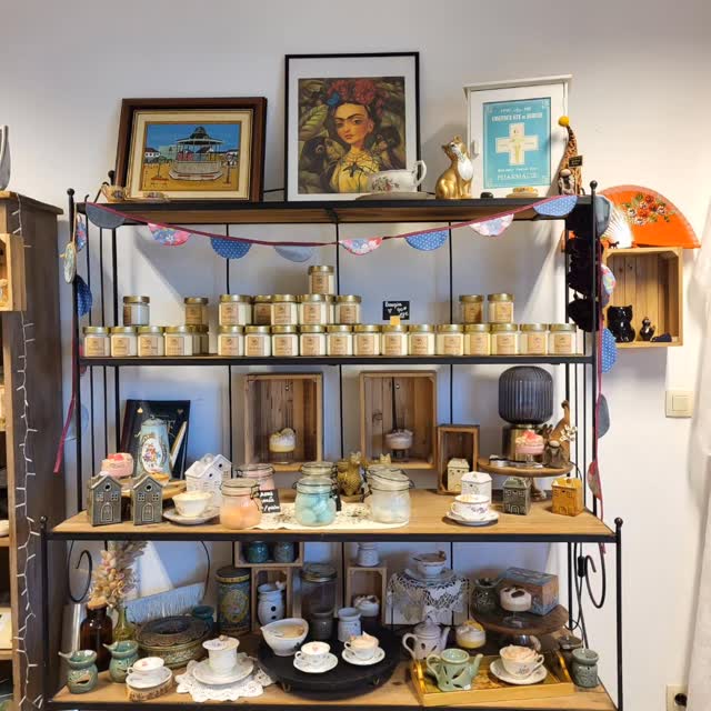 L'atelier est ouvert aujourd'hui de 15h à 18h et demain de 14h a 17h les amis 🥰
⚠️ Je ferme toute la semaine prochaine du lundi au dimanche 👻🎃