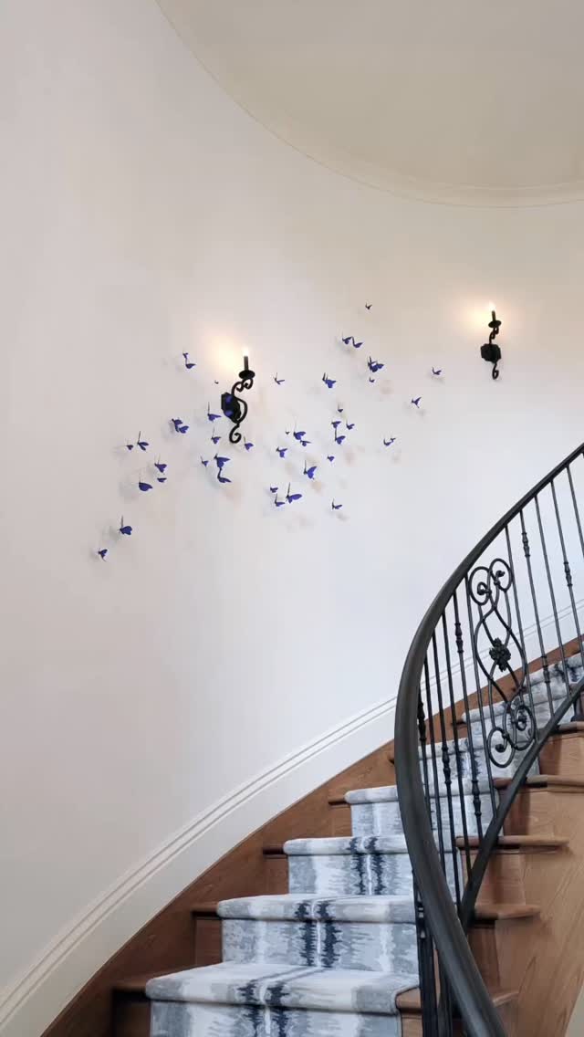 Did these beautiful glass butterfly’s and a collage today.
Get those collages just right with us
.
.
Click the link in bio to book your professional art installation
.
.
.
.
.
.
.
.
.
.
#denverart #denverartists #denverartist #denverartscene #denverartdistrict
#denverdesigner #denverdesign #interiordesign #coloradodesign #denverdesign #interiordesigner #art #decor
