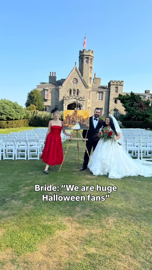 Haunted house wedding vibes 👻🎃
#livepainting #eventpainting #liveeventpainting #art #halloween #halloween2025 #spookyseason #freddykrueger #jason #michaelmyers #haunted #ghost #artwork #artoftheday