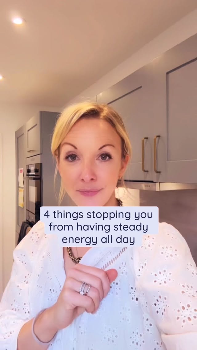 🌟 4 THINGS THAT ARE STOPPING YOU FROM HAVING STEADY ENERGY ALL DAY 🌟
Relying on coffee instead of breakfast - spikes energy then crashes blood sugar mid-morning.
Skipping meals or eating lunch too late - leaves your brain and body running on empty.
Not balancing protein, carbs, fibre & fats - means your energy dips fast instead of staying stable.
Ignoring stress and relying on willpower - stress is expensive on the body, it drains your nervous system and steals your spark.
💛 Ready to restore your energy, reclaim calm and get your spark back?
Book a free wellness review call today to start your personalised nutrition & lifestyle journey. Comment SPARK or follow the link in bio 🔗