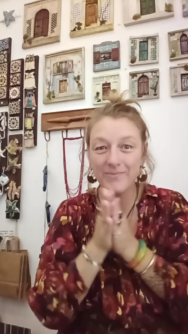 Whoop whoop!
They just arrived!
The new To Be Continued patches! 🙂
-You can iron or sew them on your clothes.
-With every order you make, you will get one for free!
-But you can also order them apart, just send me a DM.
Thank you @lousatextil for your good communication and quick sending.
Logo and letter type designed by @borisrijksen (soon i'll send some to you!)
#patches #irononpatches #tobecontinuedpatches #newproduct #new #tobecontinued #tobecontinuedconcept