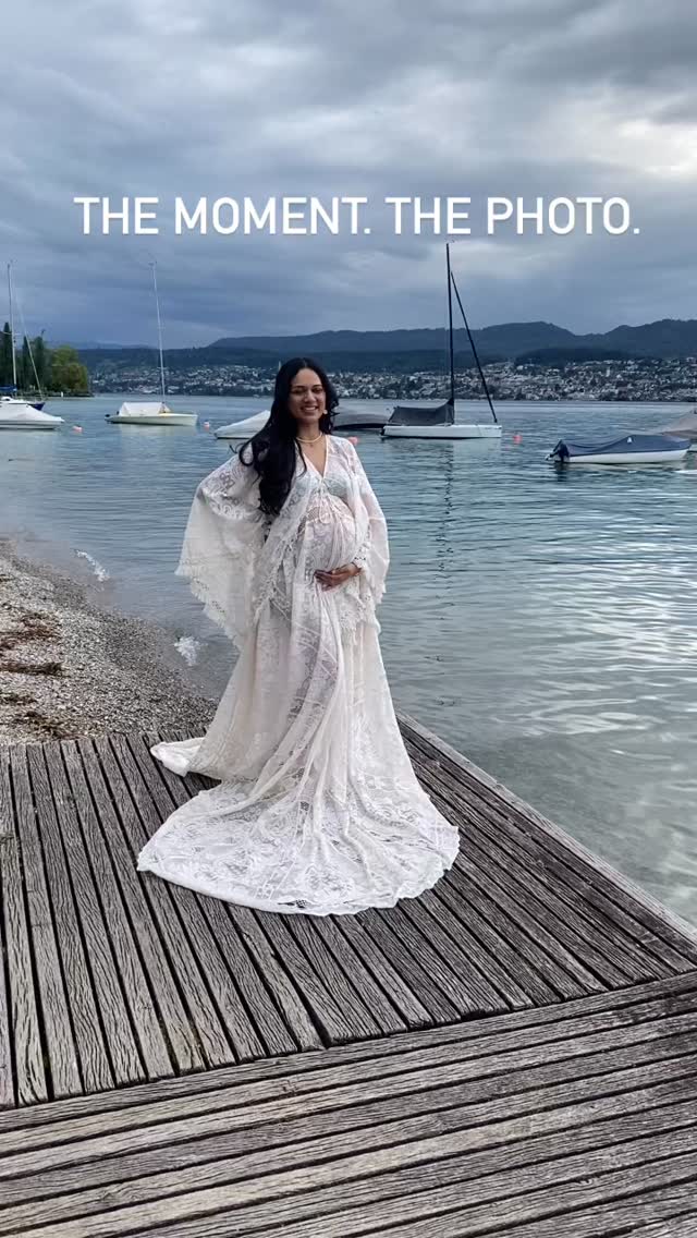 The moment – the photo.
Moody skies, lake reflections, quiet joy — every weather is stunning in its own way.
And the story continued in the studio. 🤍
#baby #the_sugar_jar #momtobe2026 #momtobe2025👣❤️ #maternity #mom #maternityphotoshoot