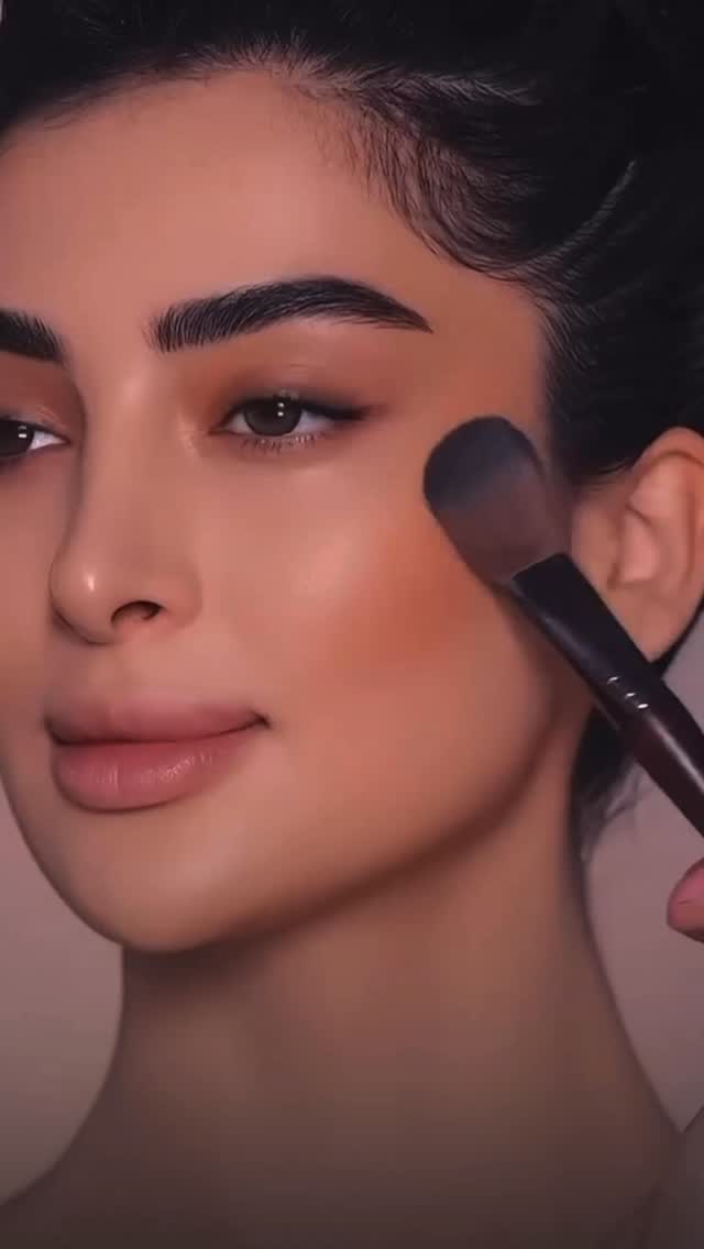 Your wedding day look should feel as unforgettable as your love story 💍✨
From flawless skin prep to timeless bridal glam — every detail is customized to you.
📍Chester, NJ
💄 Luxury bridal artistry & skincare at @kaividafacespa
#Farrahfied #NJBridalMakeup #LuxuryBridal #NJWeddingGlam #BridalGlow #KaiVidafacespa #ChesterNJ #NJMakeupArtist #WeddingInspo #BridalBeauty #NJBrides
#NewJerseyBride
#ChesterNJMakeupArtist
#ChesterNJBrides
#MendhamNJBrides
#MendhamNJMakeupArtist
#BaskingRidgeBride
#BridgewaterBride
#MorristownBride
#MorrisCountyBride
#MorrisCountyMakeupArtist
#NJWeddingVendor
#njmakeupartist