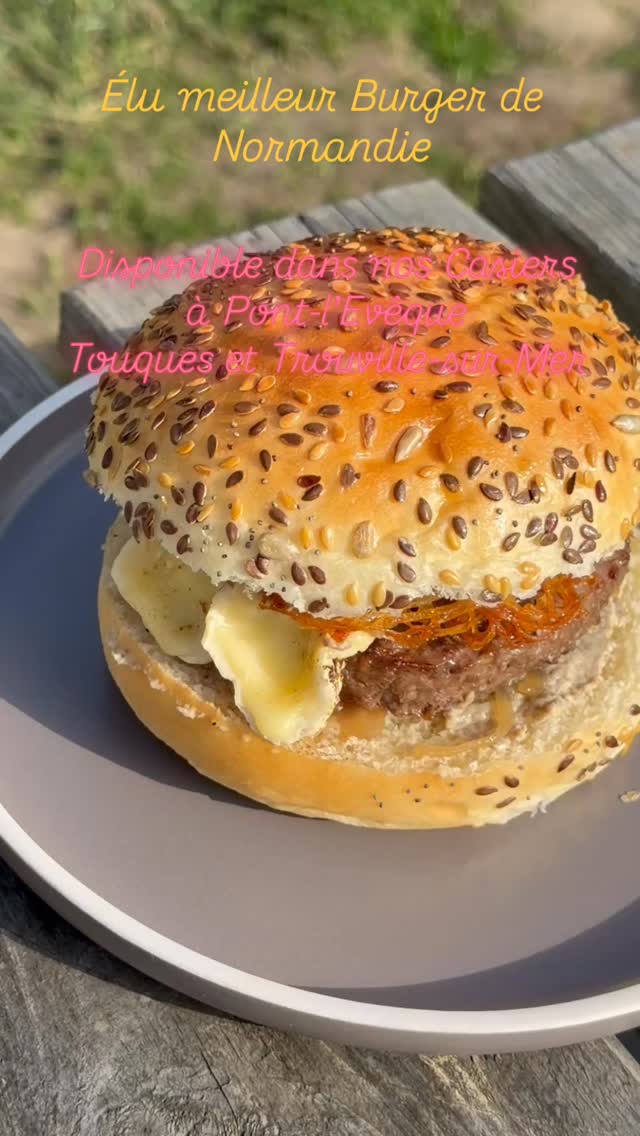 Venez découvrir le meilleur burger de Normandie, disponible dans nos Casiers pour une durée limitée.
Retrouvez nous à :
📍Pont-l’Evêque parking covoiturage
📍Touques parking Mr Bricolage
📍Trouville-sur-Mer Parking de Hennequeville.
#lescasiersgourmands #normandie #pontleveque #touques #trouville_sur_mer #food #burger