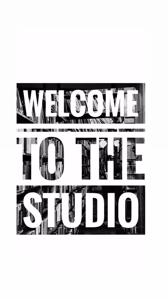 It was a ton of work to get all these prints on the walls, but it was absolutely worth it! I was absolutely blown away by the positive vibes and support from everyone who came through the studio this week. Feeling inspired! Come see it for yourself - tap the link in bio or visit www.kpmphotoart.com to schedule your appointment.
