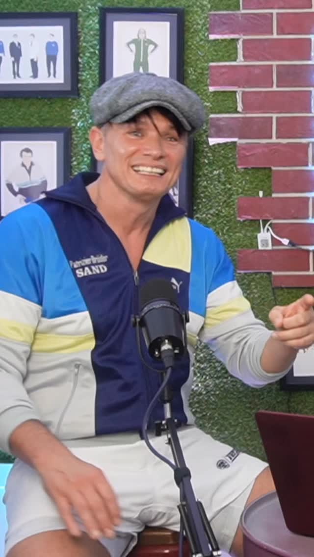 🚨NEW PODCAST EPISODE OUT NOW! 🚨
😂LAST MAM STANDING 💪 SERIOUS MAMAGE!
Give it a watch, like, share, and hit subscribe 👇
📺 https://youtu.be/qv6D6LRPsHc?si=ZuPEbUyhNP9Kk7xH
👂Also available for your lugs as an audio pod 🎧
https://www.tedhanky.com/podcast/episode/1b0d65bb/the-ted-hanky-podcast-last-mam-standing
#Comedy #podcast #Teesside