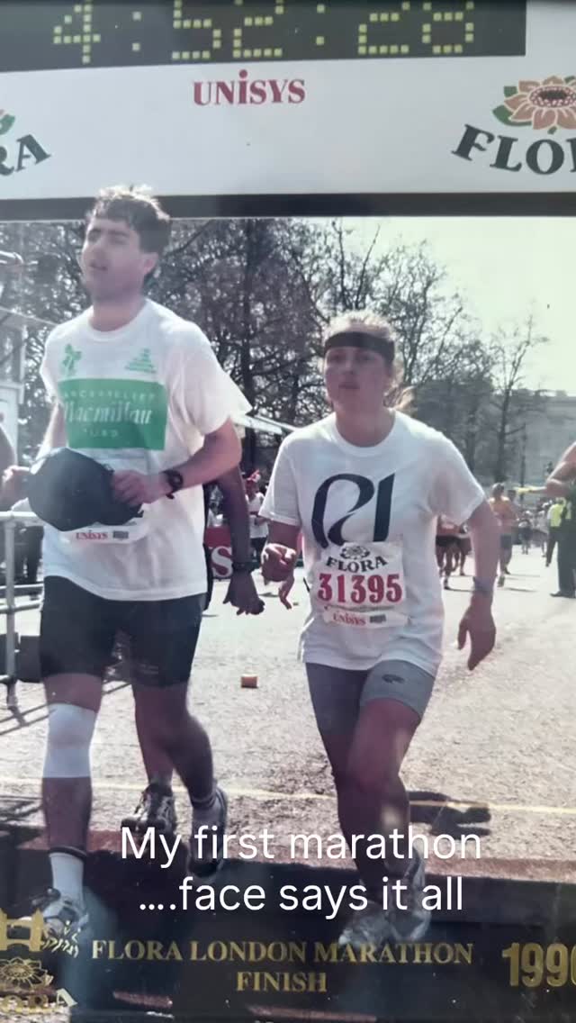 Just found this photo at my mum’s.
I remember running London Marathon and not really training very well for it.
I found it very, very hard…
My face tells the story…
#marathontraining
#wayback
#1stmarathon
#notraining😳
#digdeep
#enduranceruncoachnow
#loverunninglong
#ultrarunning
#ultraruncoach