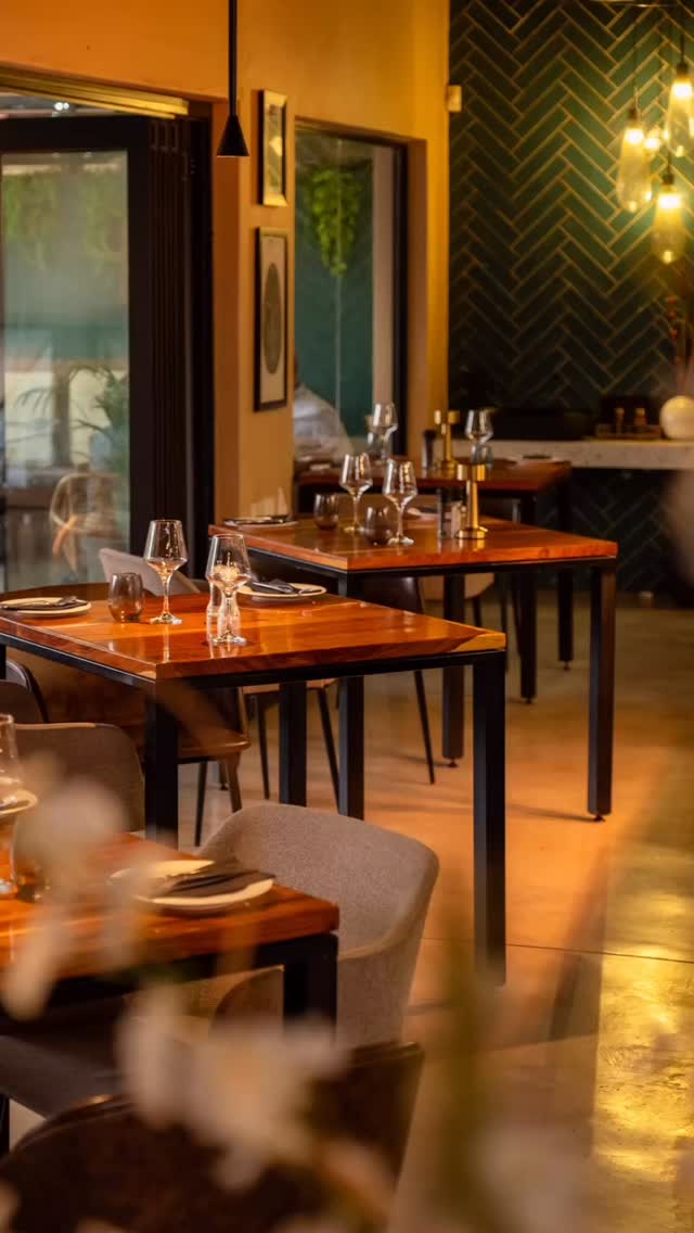 Experience our Warm Hospitality with your Friends and Family! This is our space made Special for you. Perfect for Year End celebrations or for just a Great Night out. Reserved your table now. #yearendfunction #pastabarra #diningout #celebrations #pretoriarestaurants #birthdayvenue #bestrestaurants #mediterraneanfood