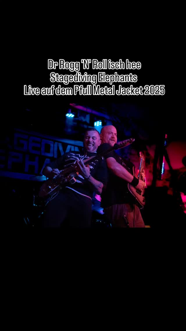 Dr Rogg 'N' Roll isch hee! Live auf dem Pfull Metal Jacket 2025. Stagediving Elephants 🐘
Lawrence und Ruben holen alles raus was geht! Rock'n'Roll pur ❤️#stagedivingelephants #wegglesklau #rock #rocknroll #pfullingen