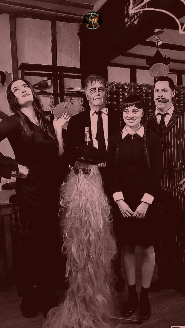 Come along with the kids from 4pm to the creepy Kings Head where Nico will be serving up horribly good hot dogs and bone shaking burgers, toffee apples for the little critters around the fire pit, a cauldron of cocktails for the old souls and Spooky Stu will be dishing out treats for the best dressed! - - Fancy dress encouraged!
🕷️Open from 4pm for trick or treat fun
🕷️We’ll have terrifyingly groovy DJ sets from @__oscillate and @ml33d3r
🕷️All ages welcome
Please email us on info@kingsheadbildeston.com to let us know you’re coming as we are getting very booked up already! Looking forward to seeing you gorgeous Ghouls!! 👻🎃 🐈⬛🌙🧙😈🤡#halloween2025 #halloweeninsuffolk #whatsoninsuffolk