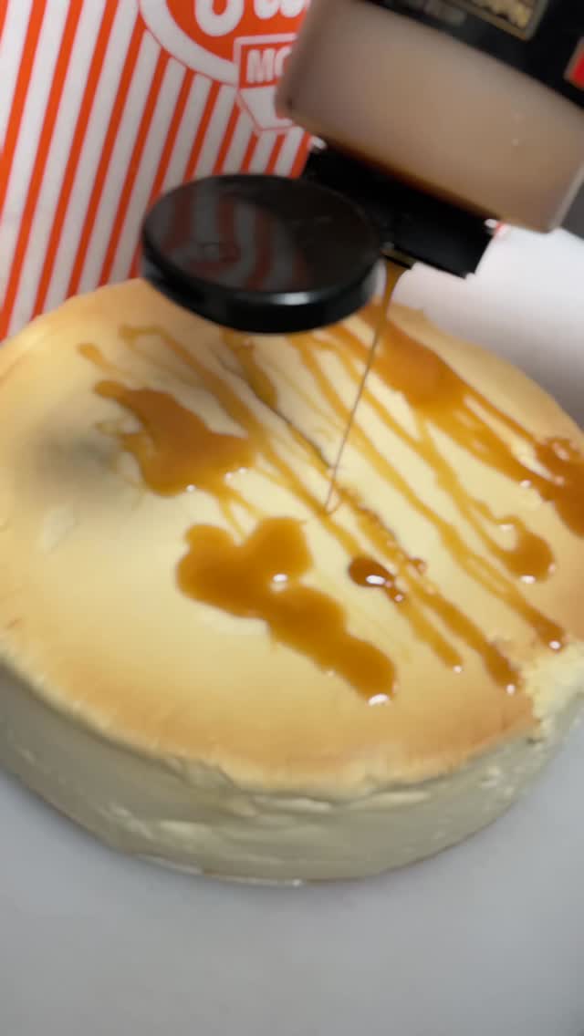 Put your order in for you holiday cheesecake!!!!#greenvillenc #pittcountync #eastcarolinauniversity #share #fyp #ecupirates #raleighnc #share