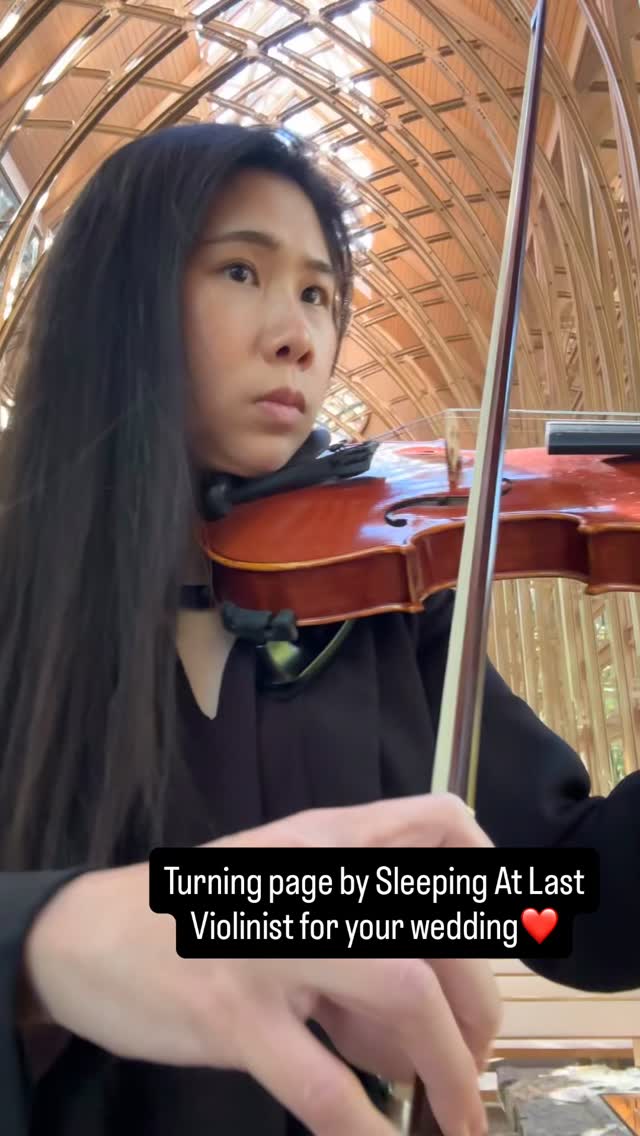 Turning page by @sleepingatlast
Beautiful song with the beautiful chapel @mildredbcooperchapel
Perfect for your wedding❤️
#northwestarkansas #pianist #eurekasprings #violinist #musician #avivatu #localmusician #weddings #mildredbcooperchapel #entertainment