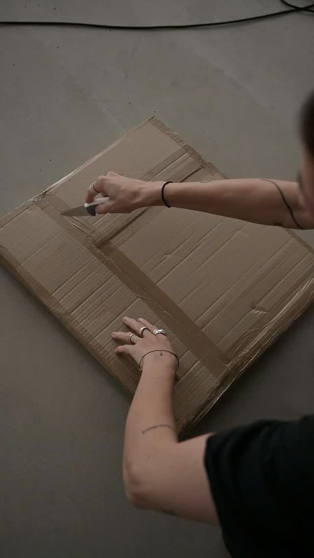 Nauja podcast serija su labai įdomiais pašnekovais ir temomis - jau visai netrukus @studio101.lt ! Logotipas jau ready! : )
#staytuned #comingsoon #podcast #fotostudijakaune #kaunas #videostudija #tinklalaidė #kaunastic #videoprodukcija #filmavimas #pokalbiai