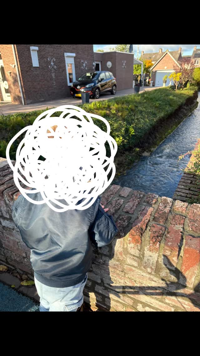 Heerlijk genoten van het ☀️ tijdens onze wandeling 🍁🍂 #wandelenisleuk #buiten #natuur