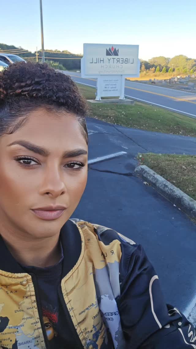 Liberty Hill Church ⛪️ Let's get it! Remember we can live Happy! We just receive it, believe it, appreciate it & simply Live It!
We have Equal Access to God through Jesus!
"God in us."
www.CarryHim.com