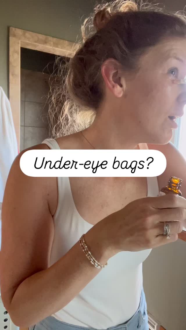 ✨Do you have bags under your eyes?✨
Not all products are created equal — especially when it comes to skincare. 👀
Many under-eye creams and serums contain endocrine disruptors that can mess with your hormones and even impact your fertility.
If you’re working to balance your hormones and support your fertility journey, what you put on your skin matters just as much as what you put in your body. 🌿
💧Choose fertility-friendly products that are free from artificial fragrance, parabens, and phthalates — and actually work!
👇Comment “eyes” and I’ll send you the link to my favorite fertility-safe under-eye product that gives results without harming your hormones.
#FindYourFertility #HormoneHealth #FertilityJourney #ToxinFreeLiving #NonToxicSkincare #HormoneBalance #CleanBeauty #FertilityTips #NaturalFertility