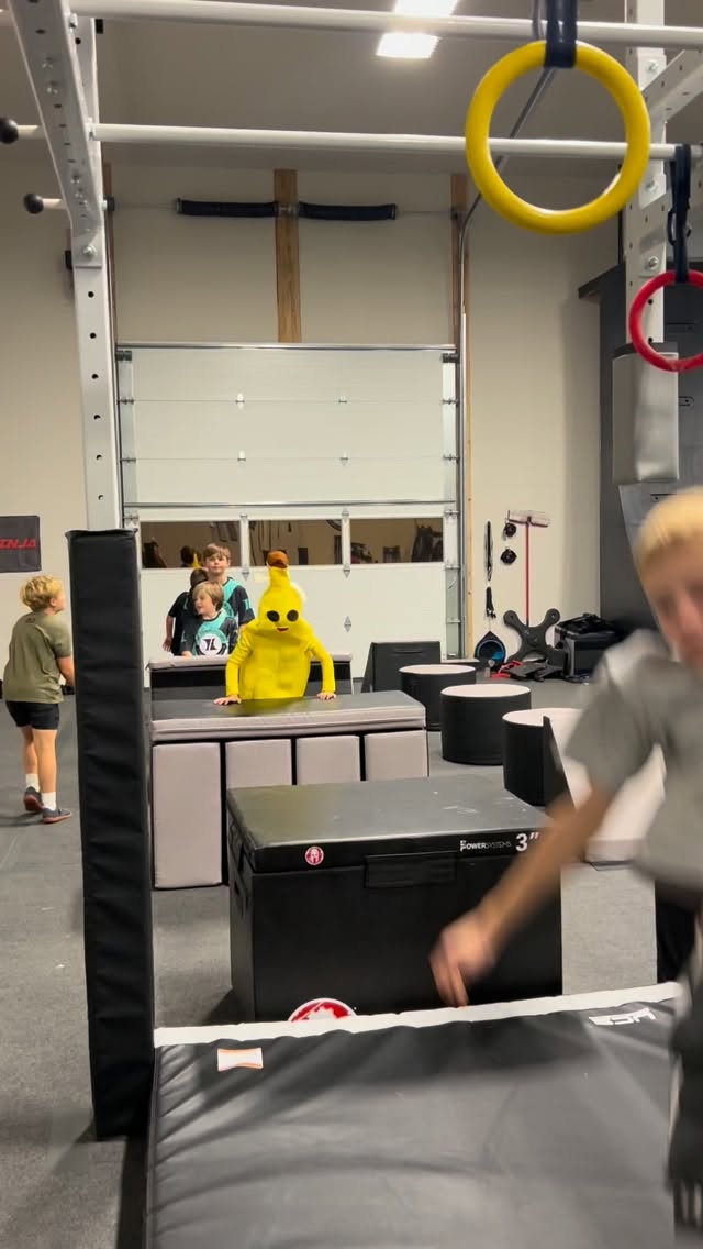 Peely was spotted at competition practice. Happy Halloween from The Training Lab!