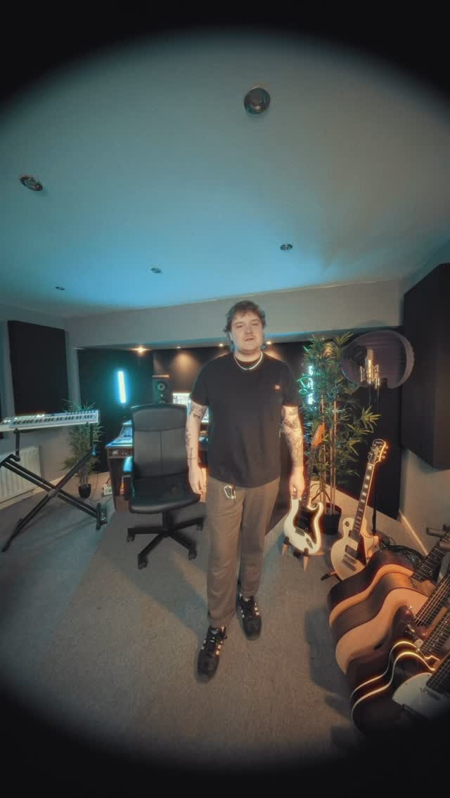 Had a few questions from bands and artists on what i think are the best ways to prepare for a studio session so here are my top tips!
It mainly comes down to Preparation. Failing to Prepare is Preparing to Fail ✌🏼
#studiotips #production #recordingartist #recordingsession #toptips