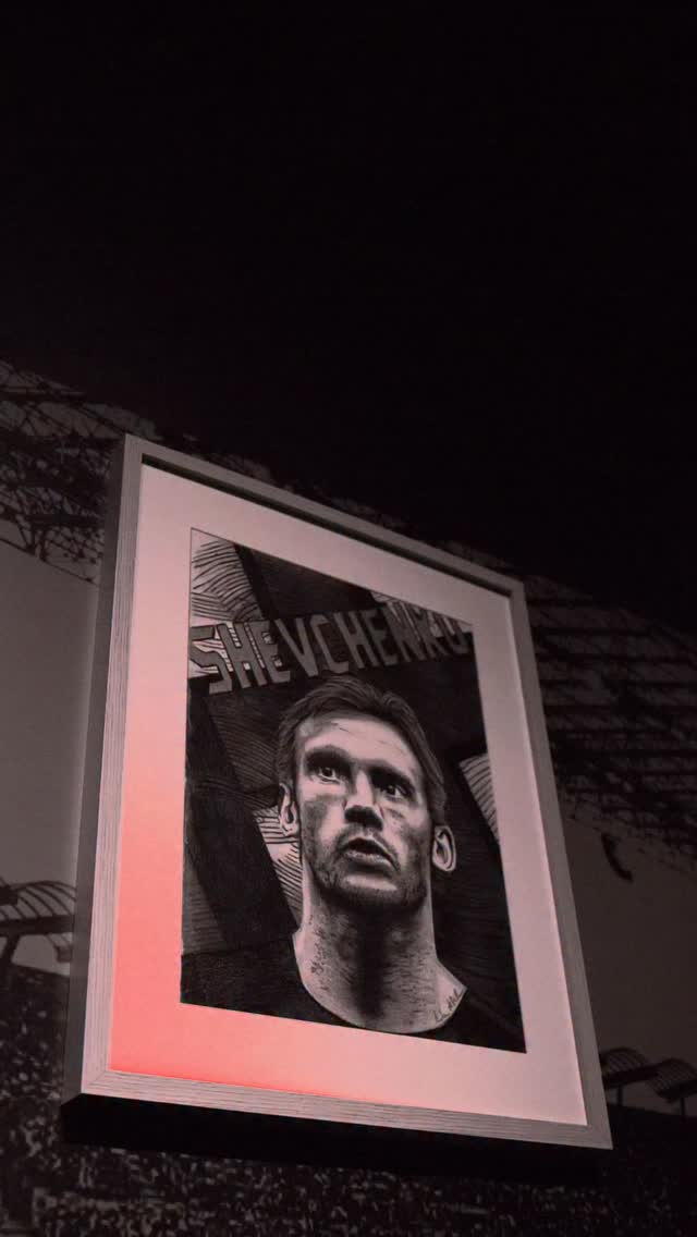 MILAN IS RED 🔴⚫️
.
#acmilan #milano #acmilanfans