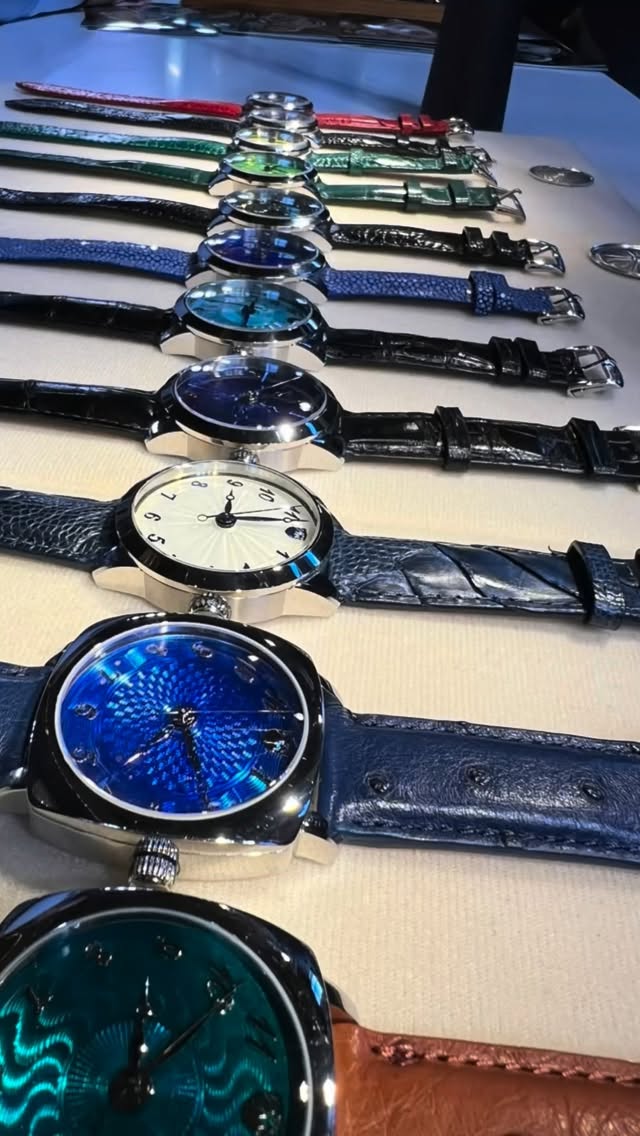 @watchtime_germany is putting on a great show in Düsseldorf and we are honored to be exhibiting here. Day 1 was wonderful - day 2 is already starting to be busier than day 1. #watchtimedüsseldorf #5280watchcompany #guilloche #enamel #bassetaille #handmade #watch