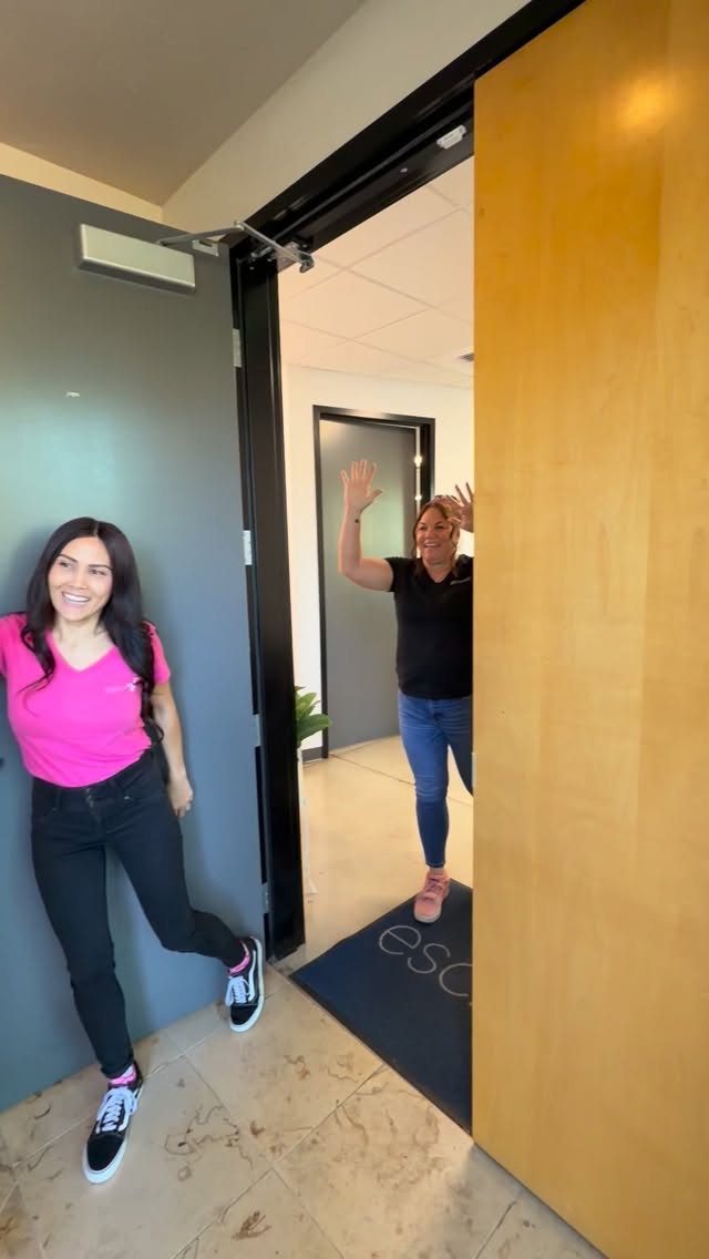 Today may be the last pink Wednesday in October but every day we celebrate our survivors, we send hope to those still fighting, and we send love to those who lost.💖 #breastcancerawareness #escrow321cares #breastcancersupport #breastcancerawarenessmonth #onwednesdayswewearpink