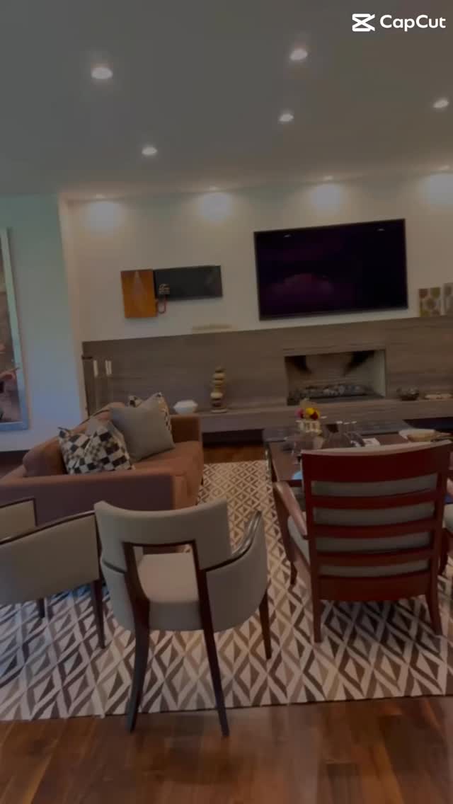 What an amazing turnout for our annual Michigan membership meeting!
Thank you to our hosts, our speakers, and to all who joined us.
Let’s keep the momentum going — if you’d like to host a meeting in your area, reach out! Together, we’re building the movement to change Congress.
#ElectionsHaveConsequences #Michigan #strongertogether