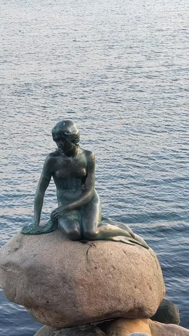 Sometimes the best souvenirs aren’t things you bring home, but lessons you carry with you.
Travel has a way of changing you. It reminds us how to slow down, listen, and find beauty in the unfamiliar. Each destination leaves a mark, a reminder to live with curiosity, to stay open to new perspectives, and to find gratitude in the small moments.
You may forget the souvenirs, but the lessons, the courage, kindness, and self-discovery, stay with you long after you return home.
#wanderwisely #myrooftopstories #travelinspi̇ration