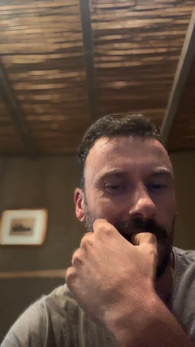 For maximum erection it is advised to listen to that low-end distortion on headphones 😮💨