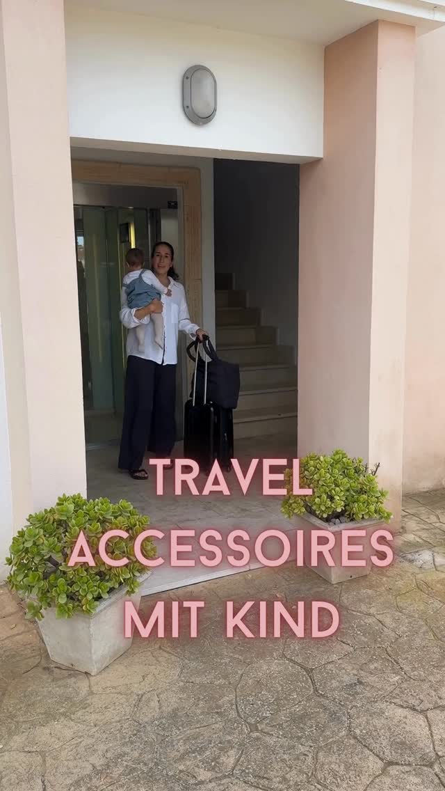 Travel Must-Haves mit Kind ✨
Kleine Essentials, die den großen Unterschied machen – Ready. Set. Go. ✈️
#travelmusthaves #nessismanufactur #mamatravel #reisenmitkind #familytravel #reisepasshülle #uhefthülle #slimwallet #mamalife #handgemacht #familyadventure #personalisiert #madeinmünchen #designwithlove