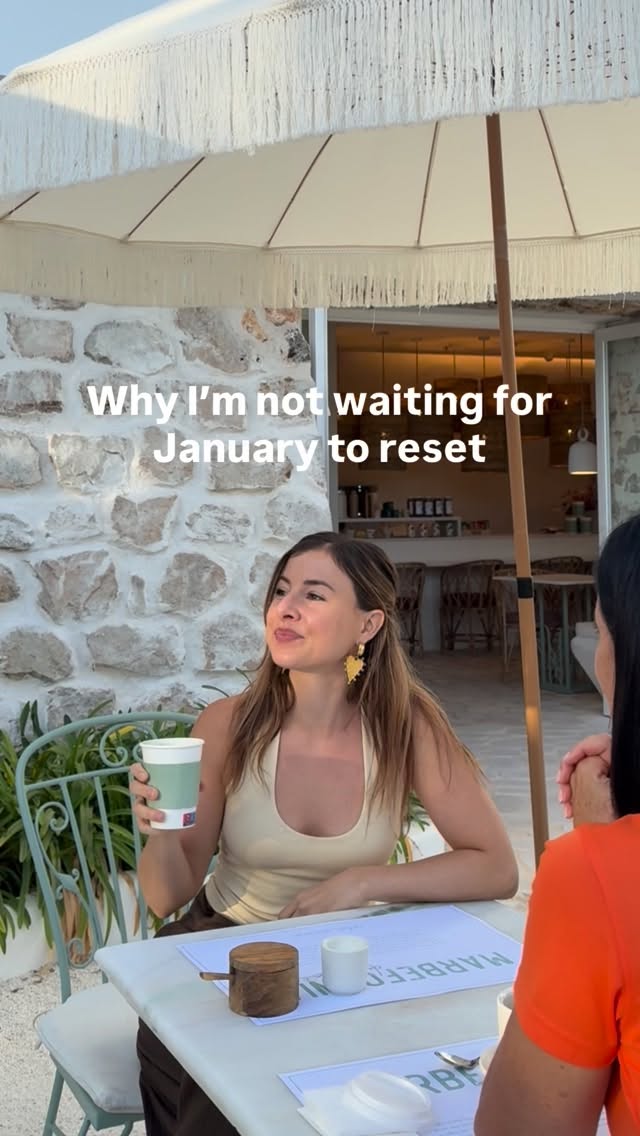 Dragging myself through winter just to “start fresh” on Jan 1?!That’s not in my agenda! ✅🤔
Most of us arrive to December feeling off and not their best self... tired, disconnected, guilty for not having it together or reaching their goals.
We’re hard on ourselves, but lose track of every little step we DID ACHIEVE, every new task, new friend, new mindset, new habit.
Before I share more about this exciting invitation I have for you… 💌😍 I’d like to share 3 practices I’m starting from today and will continue into January 👇❄️
1️⃣🧘♀️ Weekly reflection check-ins
→ 10 mins on Sunday to ask “What actually worked this week?”
→ Why it matters: Keeps me tuned into my energy, not just the noise around me.
2️⃣🕯️ A daily pause ritual (even if it’s 60 seconds)
→ Tea, breathwork, or just silence, no phone.
→ Why it matters: Lowers cortisol and reminds my body it’s safe to slow down.
3️⃣🌙 Syncing with my cycle + the moon
→ I bleed with the new moon, and I actually plan around that now.
→ Why it matters: My body feels seen. I don’t fight my flow anymore.
This isn’t about discipline. It’s about small acts of kindness, presence and awareness. The kind of energy I want to carry into the new year ⭐️
✨ Want to do this with me?
I’ve hosted a cozy, free workshop called Winter Reset: Create the Healthy Lifestyle You’re Excited to Wake Up To
🕯️ Comment RESET below and I’ll DM you the replay
Let’s make this season yours again. No pushing. Just reflecting and connecting.
#reset #webinar #womenshealth #period #hormonalhealth #biohacking #wellness #hormones