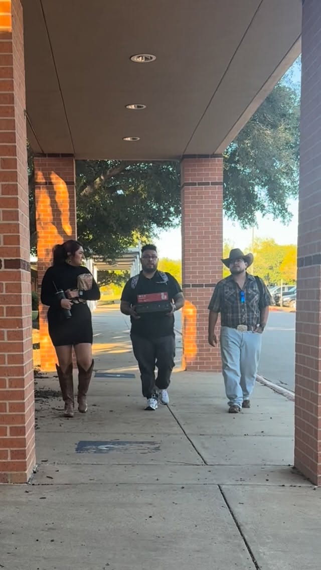 Wise words from us, consistency will take you further than anything else ever will. Thank you for choosing Level Up- every week, every month, every year. 🤠The holidays are officially here, time to lock in.✔️ #levelup #collegestation #cstat #tamu #aggieland #texasam #barbershop #texasamuniversity #bcstx #collegestationhair