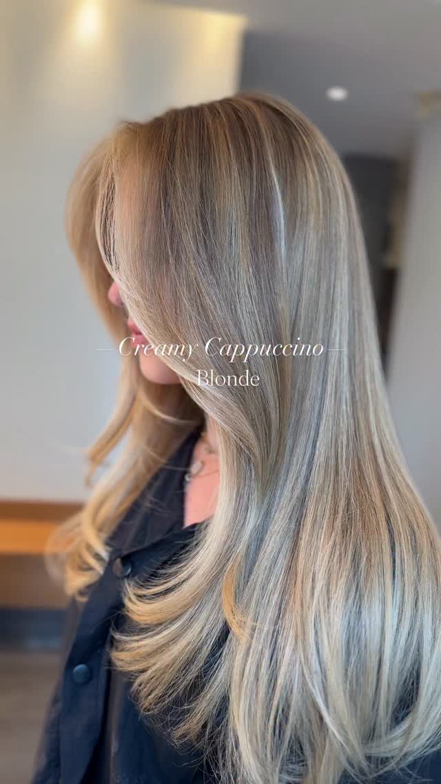 Creamy Cappuccino Blonde
Soft, creamy, and glossy
#hairinspo #blonde #balayage #vanillablond #highlights #butterblond
