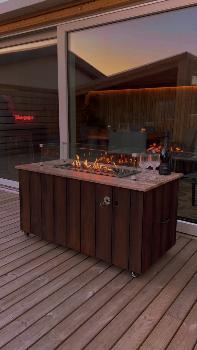 Sunnudagar til sælu🔥
#kveikjumeld #eldstæði