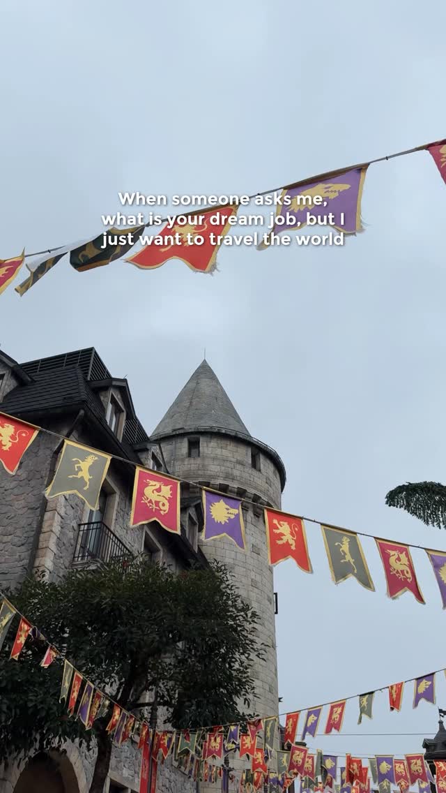 We dream of destinations. 💭🌴
.
.
.
(travelinspiration, exploretheworld, bucketlist, travelmore, luxuryescapes, destinationgoals, worldtravel, travelagency)