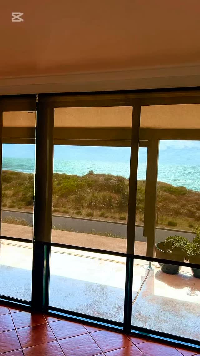 ✨ Transform Your Windows with Stylish Roller Blinds! ✨
Looking for a sleek, modern look for your home?
Our roller blinds are the perfect mix of style and practicality — made to suit every space and lifestyle.
✅ Fabric options: Choose from blockout for complete privacy and light control, or sheer/sunscreen fabrics to enjoy natural light while keeping your view.
⚙️ Operation styles: Available in manual or motorised options — control your blinds effortlessly with a remote or smart device.
🔧 Retrofit service: Already have roller blinds? We can retrofit motors to your existing blinds for a seamless upgrade!
Whether it’s for your living room, bedroom, or office — we’ve got a blind to match your style.
📩 Message us today for a free measure and quote!