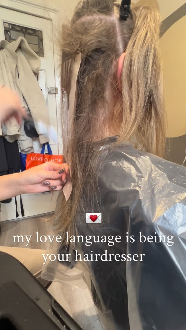 Acts of service? Kinda... It’s highlights and laughter for me 🥰💇🏼♀️
🌟complimentary colour + extensions consultations are available this week! consultations are required for new clients 48 hours prior to colour appointment🌟
based - @studioluxe.liverpool - Rodney Street, Liverpool L1 9EH📍
📱enquiries - contact button + DM
📱book - link on profile
products used -
@lorealpro @lorealuki @loreal @lorealpro_education_uki @rosieoconnorprohair
@salonsdirect @sallyserskineliverpool
@beautylaunchpad
@hairdressersjournel
i don’t edit my pictures 📸
~
#hairbylucyansboro #studioluxe #studioluxeliverpool
#beautylaunchpad #hairdressersjournal #lorealcolourspecialist #liverpool #liverpoolhair #colourspecialist #blondespecialist #balayagespecialist #liverpoolhairspecialist #liverpoolbalayage #bohoblondetechnique #iambohoblonde #transformationtechnique #balayagetransformation #blondetransformation #extensions #liverpoolhairextensions
#lovelanguage
