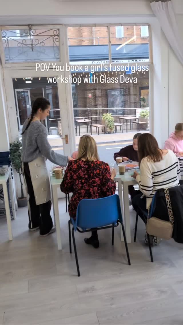 "We were a group, spanning three generations, and we thoroughly enjoyed our visit. We had been looking forward to going and the reality was just as good as the anticipation.
None of us had tried fused glass work before but we had such good and patient help from the staff that we soon got the hang of it and are now the proud owners of small but beautiful masterpieces.
Very much looking forward to a return trip".
To book your own workshop please head to our website and fill out a booking enquiry form at www.glassdeva.co.uk 💙 or drop by whilst visiting the Chester Christmas markets at 47 Northgate St, Chester, CH1 2HQ 🎄
#girlsdayoutideas #giftsformum #chestershop #personalisedgifts #thingstodoinchester #fusedglassworkshop #thingstodoincheshire #fusedglassgifts #christmascrafts #christmasactivities #familygifts