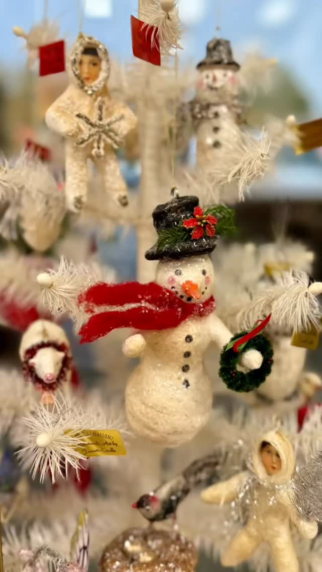 I’ve been coveting my Christmas Spun Cotton Creations for almost a year now! Each one is hand made by me, using the methods from this old world German tradition dating back to the late 1800’s. I use 70 year old cotton batting and make my own home made starch to create each piece and then hand paint them. The amount of time and patience that goes into these is crazy! You can find my one of a kind Spun Cotton Ornaments exclusively at Red Sky Gallery in Lake Forest Park. I no longer sell them on my website or Etsy. This is the only place to get them! Come see my display in the front window! 🎄☃️ 🎅🏻@redskygallery1 #spuncotton #spuncottonornament #spuncottonchristmasornaments #spun cottonfigures #spuncottonart #handmadechristmas #crooksycreations