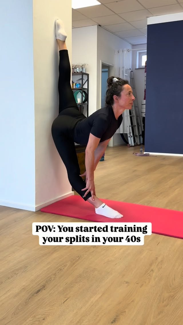 Yes, you can get your splits (and oversplits!) in your 40s 🤩
All of these students started training with me (online) well into their 40s, and they’ve made AMAZING progress 🎉
And you can too!
My first ever 4-week online Splits course starts Friday 🚨
The Catie Brier Method: Splits teaches splits from the ground up, and is the perfect course to learn the safest and most effective ways to train leg flexibility 💯
(And no prior experience is required! I designed the course to be beneficial for ALL-LEVELS 👍)
More info and sign up in my bio 🤍
Stay Shrimpy, friends 🦐
#trainingwithcatiebrier
#contortiontraining
#shrimparmy
#notyoga
