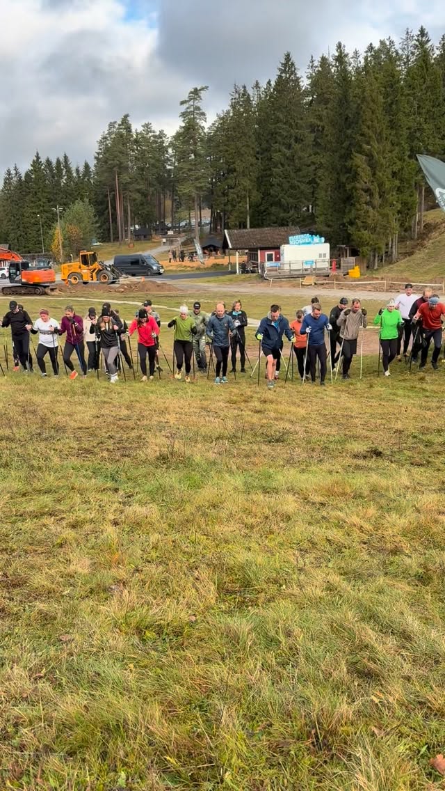 Tack till alla er som kom till Isaberg idag!
Extra tack till @hangonab levererar fika på högsta nivå
@gohlins @klubbenbygohlins @eabdethaller @hestragloves @hestrainredningarab @garoplatprodukter @garo_emobility_sverige @isabergstoppen @hangonab @axelent_sverige @everbrandswedenab @ehconnector @eleikosport @thule @gnosjoror @gnosjoandan @aerollerskis @leki.nordic @atomicnordic @umarasports @visitgnosjo