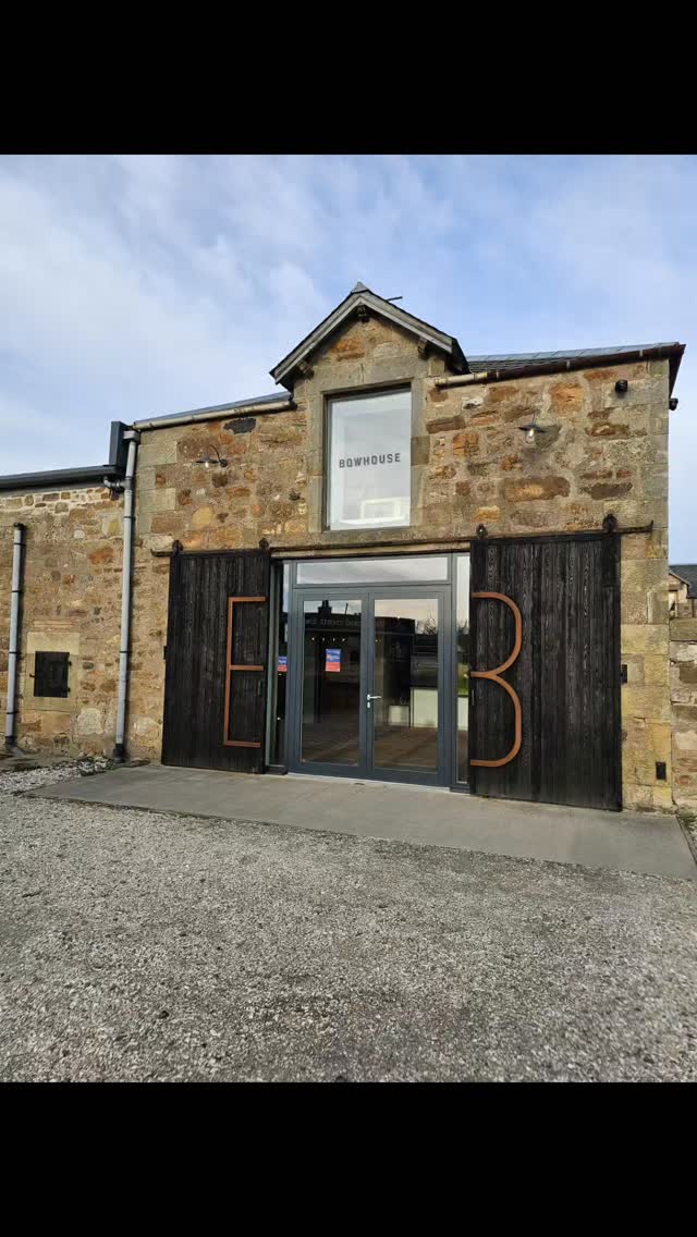 It's a beautiful morning in the East Neuk, and the last day of @eastneukopenstudios Christmas Art and Craft Market.
There are over 40 amazing artists and makers here, Christmas Shopping sorted!
Open untill 4 @bowhousefife, St Monans
#eastneukopenstudios #inspiredbymygarden #bowhousefife #botanicalinspiration #botanicalprint #botanicalillustration #printedtextiles #homeaccents #shopfife #handmadechristmasdecoration #handmadechristmas