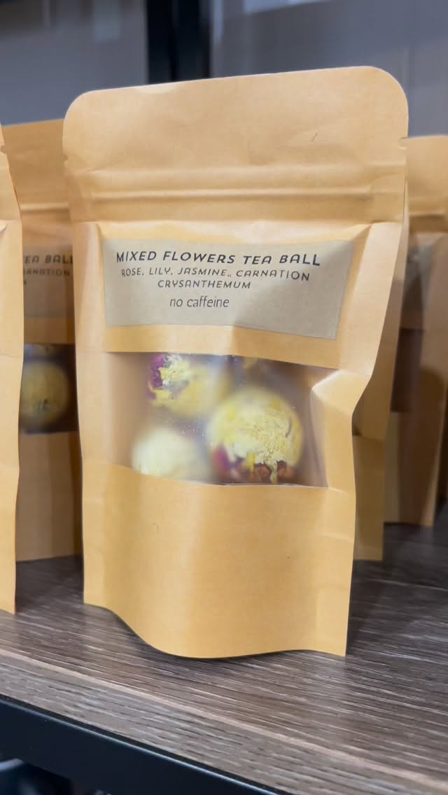 #Staunton #StauntonVA #DowntownStaunton ##StauntonLove #VisitStaunton #VisitStauntonVA #HistoricStaunton #VA #Virginia #VirginiaIsForLovers #LoveVA
#Shenandoah #ShenandoahValley #AugustaCounty #WaynesboroVA #HarrisonburgVA #CharlottesvilleVA #LexingtonVA #RoanokeVA
#stauntonbooksandtea