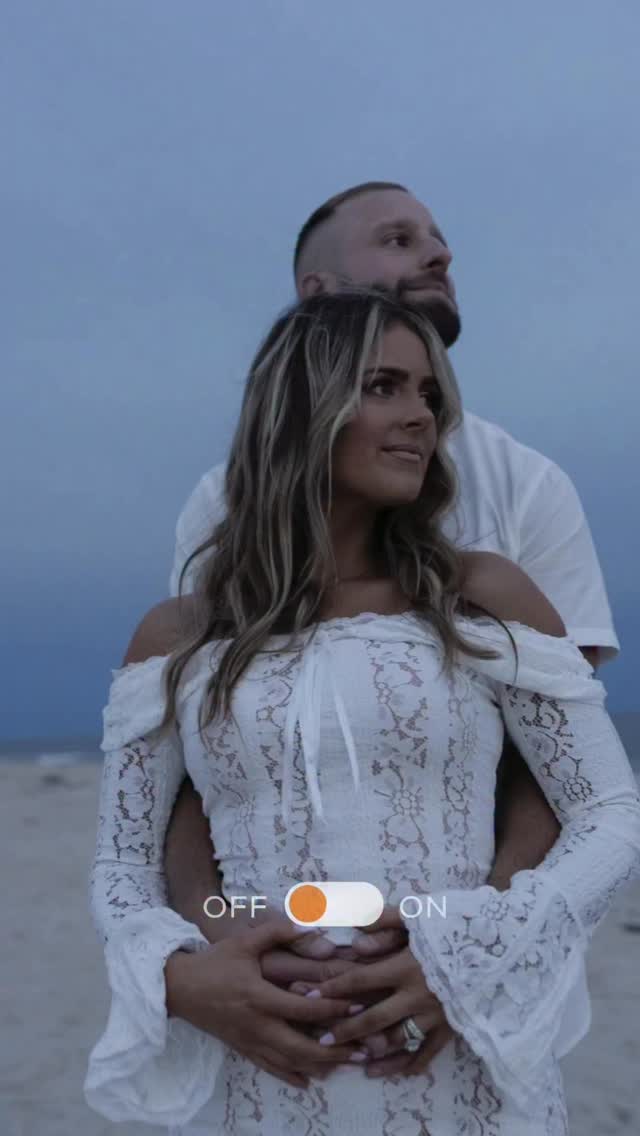 Here's a before & after look at a beautiful maternity session I recently shot. If you're thinking of becoming a photographer, here's a tip: you'll spend most of your time editing. But it's a great opportunity to develop your editing skills.
Camera: @canonusa R6mii + 28-70mm f/2
#maternityphotoshoot #longislandphotographer #familyphotoshoot #nyphotographer