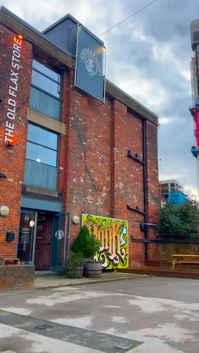 Honoured to bring the flavours of Japan to this beautiful celebration 🇯🇵💍
Weddings, parties, or private events — we’ve got you covered.
DM us to book your next event with Suki Leeds Japanese Restaurant 🍱
#WeddingCatering #EventCatering #PartyCatering #SukiLeedsJapaneseRestaurant #JapaneseRestaurant #Leeds #JapaneseFood #TasteTheCelebration