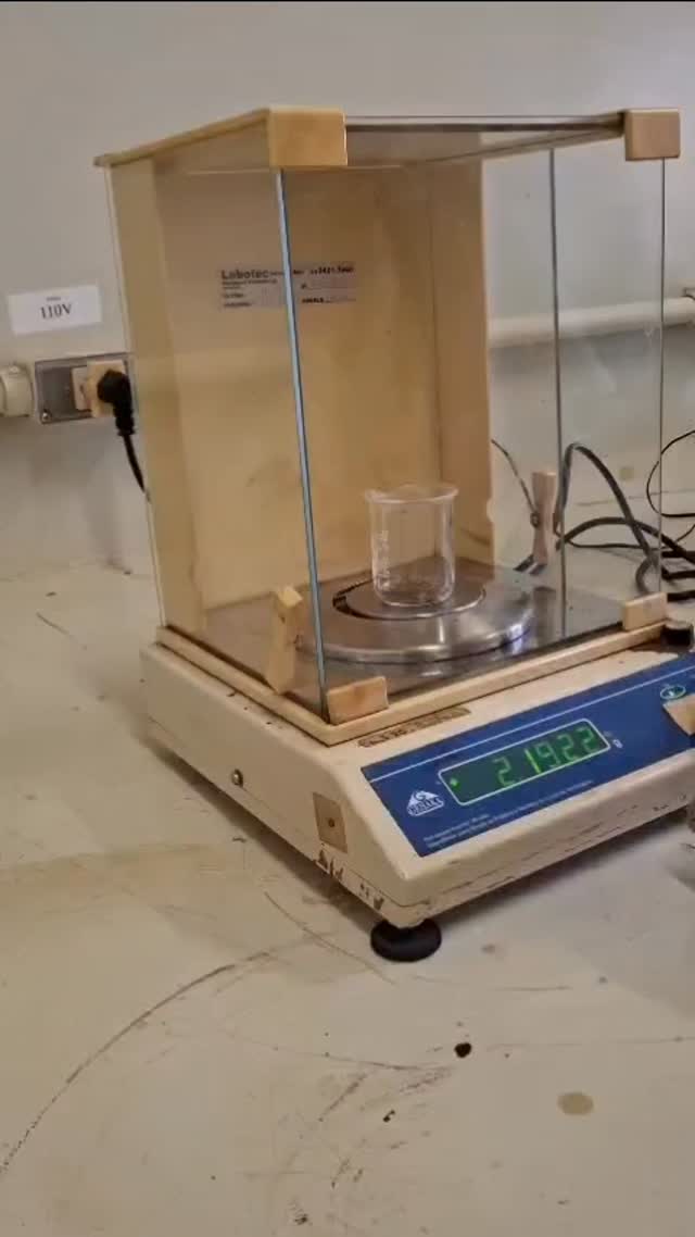 Extração em noz moscada!
@luz_vivi3
@luizrafaelgomes_05
@mikaele_augusto
Venha fazer parte do Projeto Guavira! 🌿💚
🔗 Saiba mais em: www.projetoguavira.com
🔗 Guavira Conecte: www.guaviraconecte.projetoguavira.com
📷 Siga-nos no Instagram: @projetoguavira
🎵 Estamos também no TikTok: @projetoguavira
📘 Curta-nos no Facebook: /projetoguavira
🎬 Assista-nos no YouTube: @projetoguavira
#projetoguavira #guavira #ciencia #uems