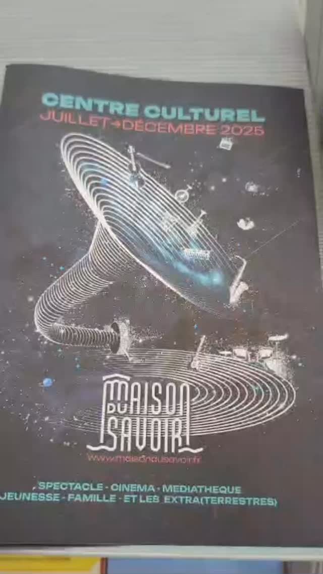 Demain soir, 20h30.
Saint-Laurent-de-Neste s’éveille.
Nos mots frappent, vos cœurs répondent.
Le son pour rallumer la flamme du monde.
Urban fusion, brute et claire.
Un soir, un lieu, une lumière.
#mamasaid #mamasaidmusique #urbanfusion #live
