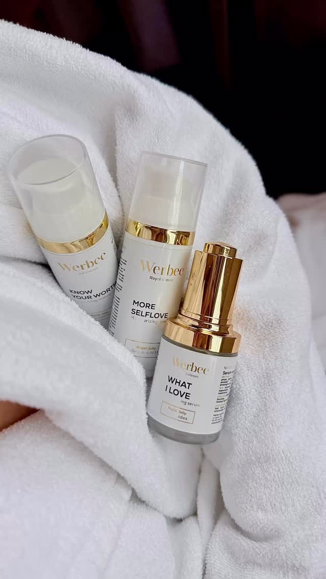 💛 Zatrzymaj się na chwilę i podaruj swojej skórze odrobinę czułości🌟
Werbee Cosmetics to codzienny rytuał regeneracji, nawilżenia i miłości do siebie.
Bo piękno zaczyna się od miłości – tej, którą dajesz sobie🌟